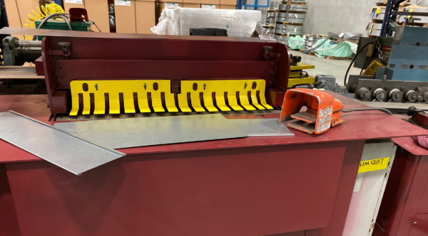 (SOLD) Used Flagler EC-30 Electric Cleatfolder Model 34-206 S/N: EC-194-209 — USED Machinery