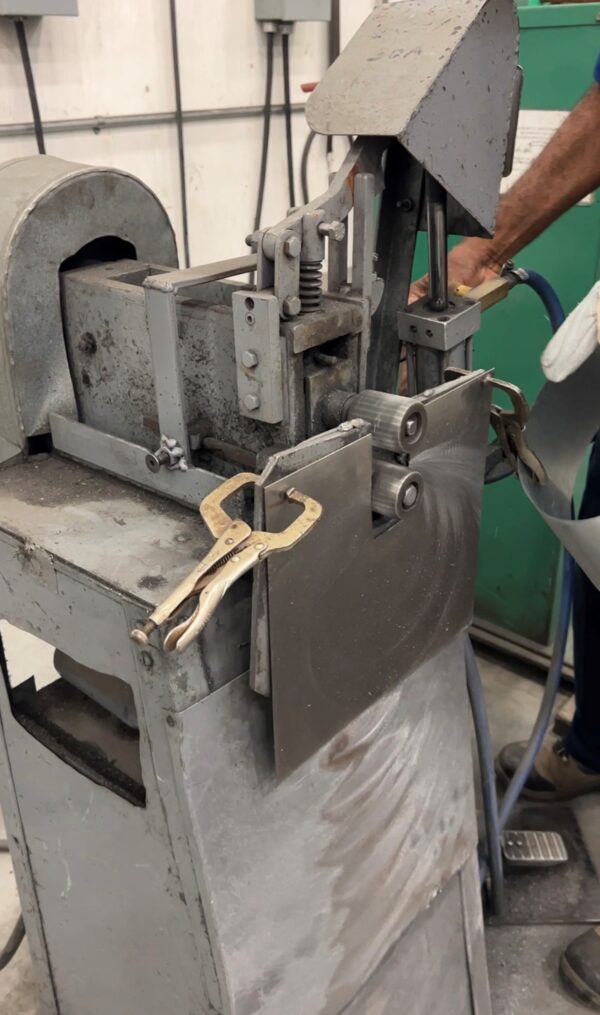 [SOLD] UM1341 Used Pexto Power Crimping and Beading Machine (with Crimp Rolls only)