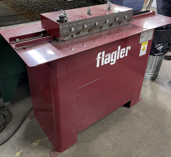 [SOLD] UM1400 Used Flagler 18 Gauge Pittsburgh Machine includes 4-in-1 rollset on outboard side